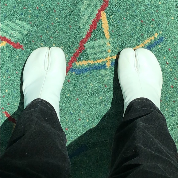 Meet your Posher, Nadia - Picture 1 of 1